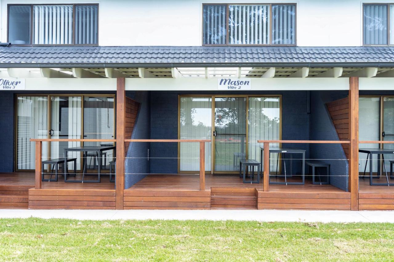 Husky 56 Beachfront Villa'S - Great Location On The Beach Хъскисън Екстериор снимка