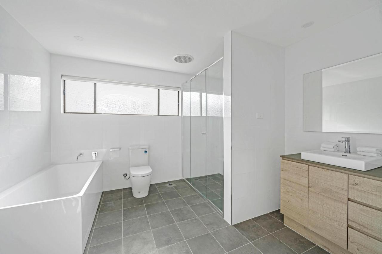Husky 56 Beachfront Villa'S - Great Location On The Beach Хъскисън Екстериор снимка